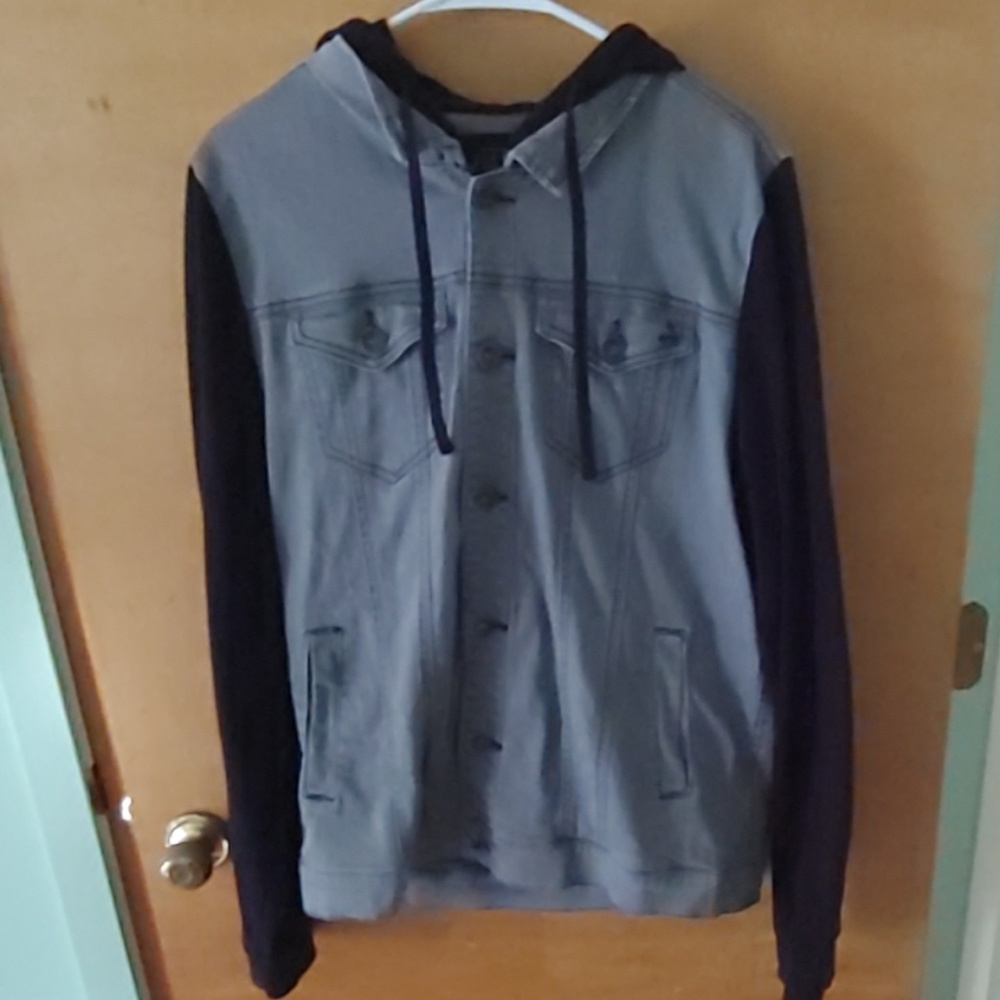 Hoodie/Denim Jacket